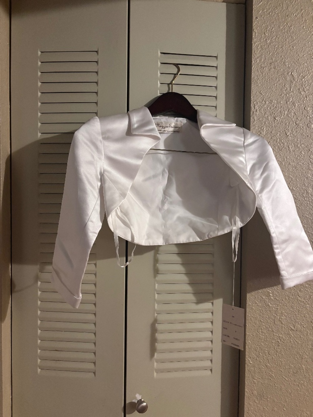 Maggie Sottero White Bolero Paris Jacket Wedding Dress Coverup Size 8 White